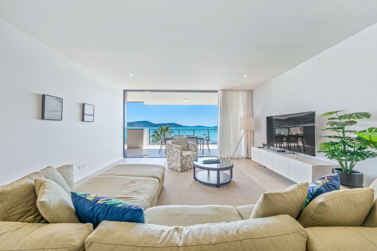 Executive On Whisper Bay - Cannonvale Airlie Beach Exteriör bild