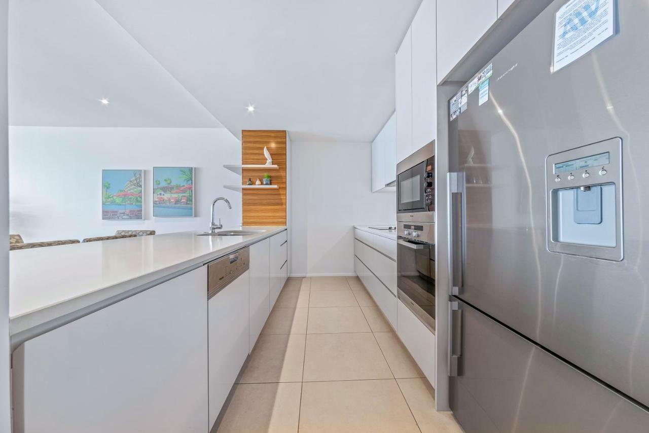 Executive On Whisper Bay - Cannonvale Airlie Beach Exteriör bild